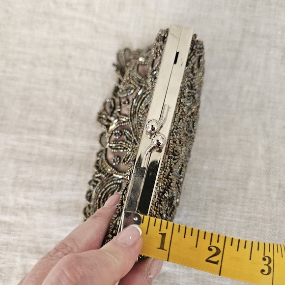 Gorgeous vintage-like evening bag - Picture 14 of 14